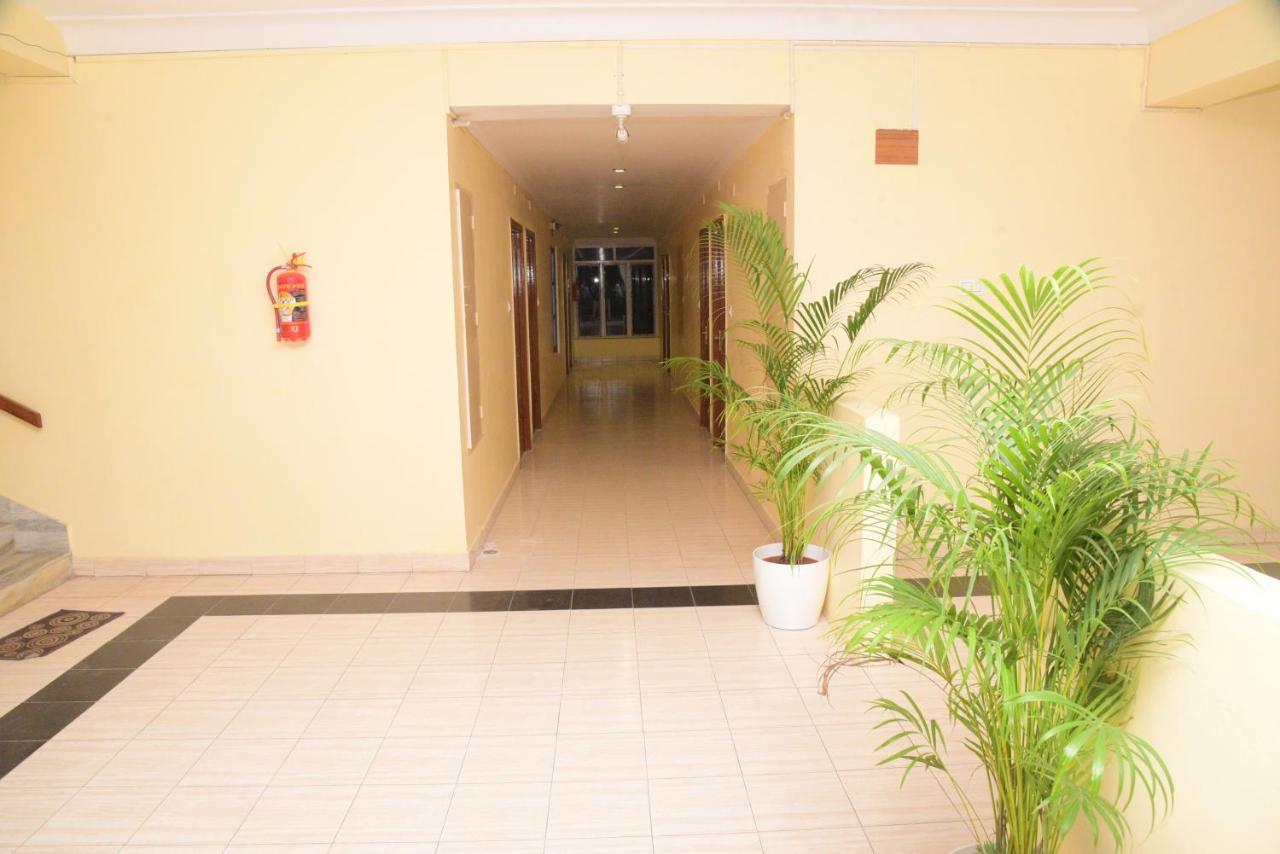 Hotel Vijaya Residency Anakāpalle Eksteriør billede